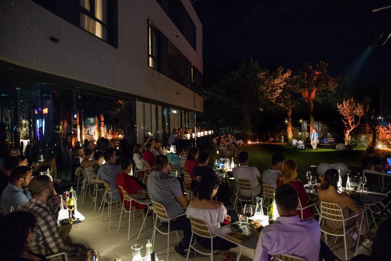 One Suite Hotel Mlini Exterior foto